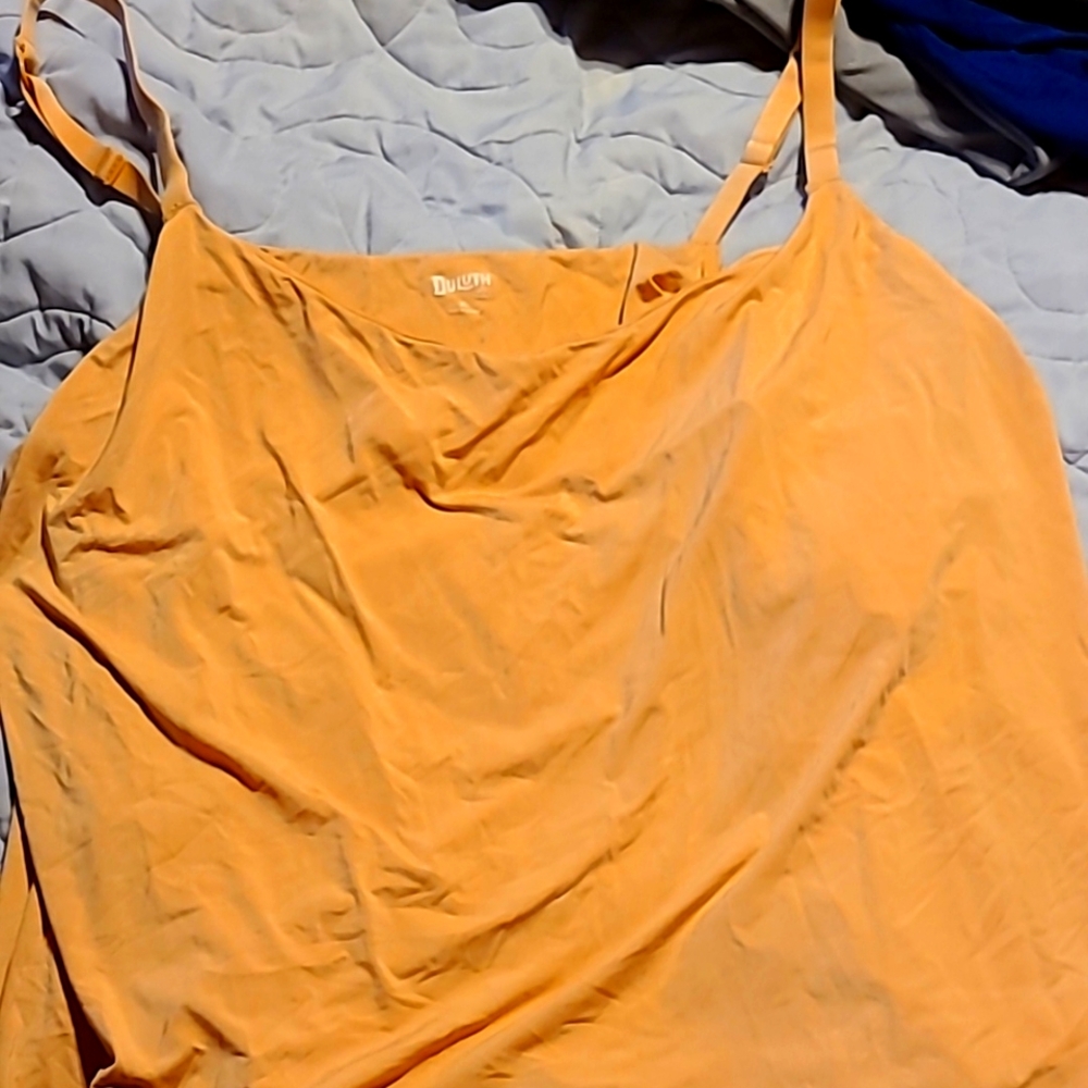 Duluth Trading Co peach colored armachillo tank top, built in bra.